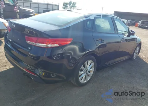 2016 Kia Optima Ex z USA, uszkodzony, nr VIN 5XXGU4L33GG057785
